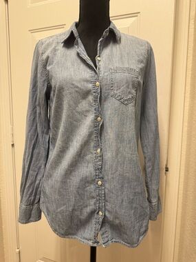 GAP Light Blue Denim Shirt with Navy Label